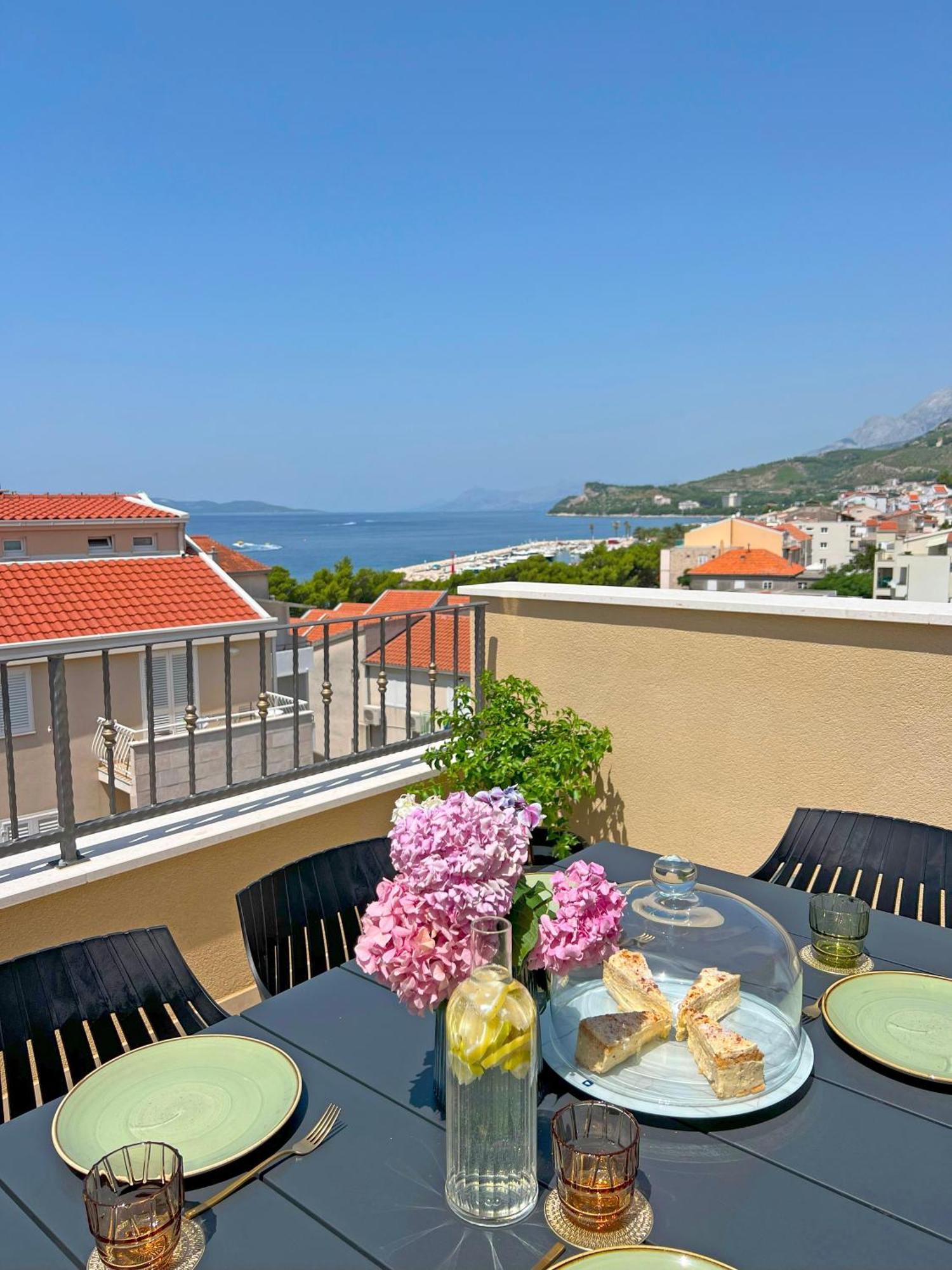 Luxury Apartments Luna Tučepi Zewnętrze zdjęcie